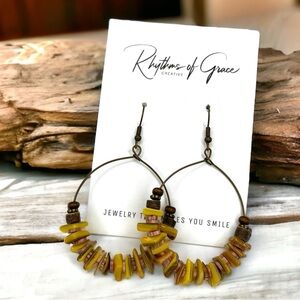 Boho Bliss: Dazzling Yellow & Brown Beaded Dangle Earrings!🌼✨NWT Jewelry